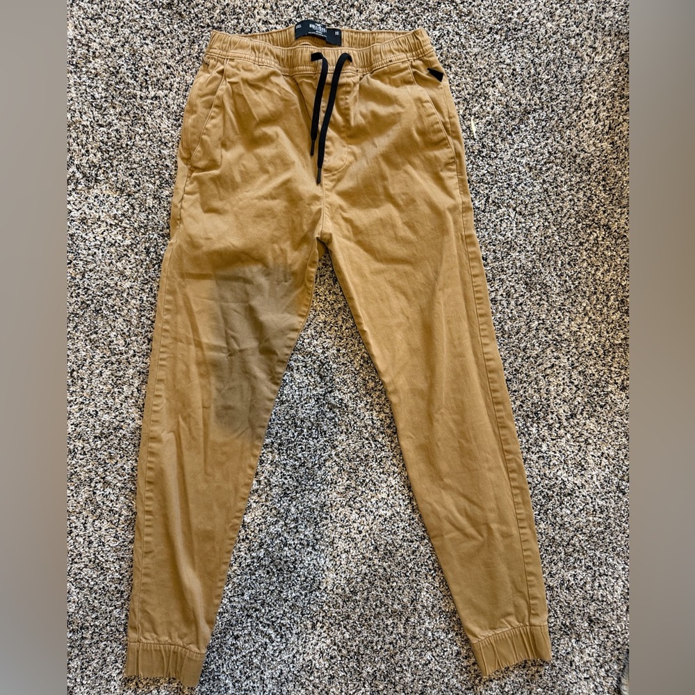 Mens Khaki Hollister advanced stretch jogger